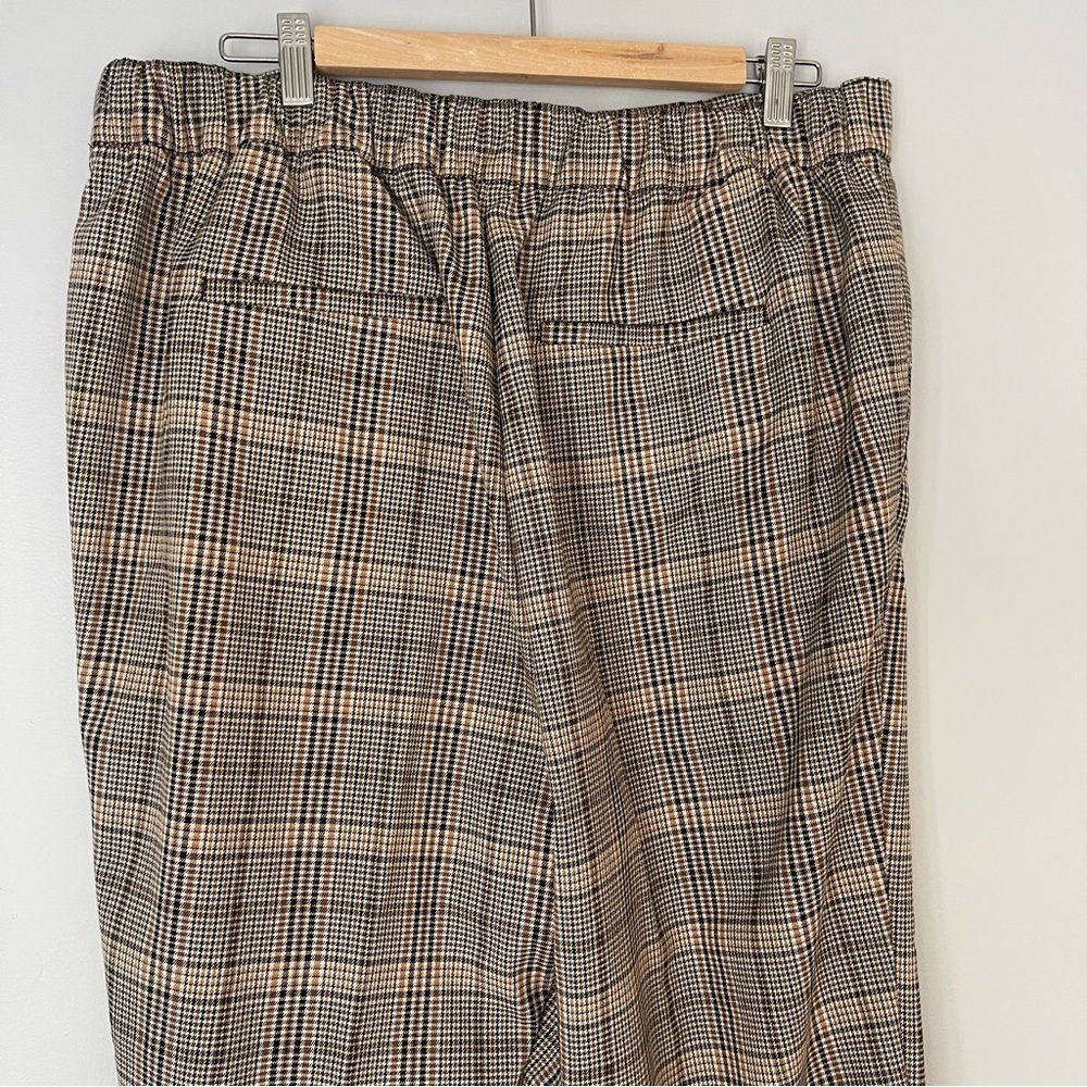 NWT Ann Taylor Loft XL Brown Plaid Pleated Pull-On Tapered Cropped Pants - Picture 7 of 11